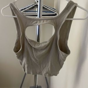 Womens size 8 lululemon crop top